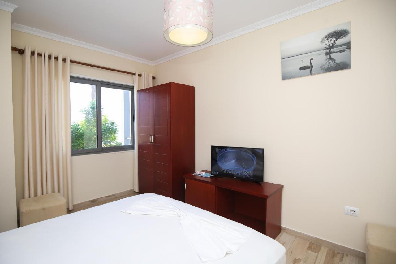 Hotel Summer Stars Avlonya Dış mekan fotoğraf
