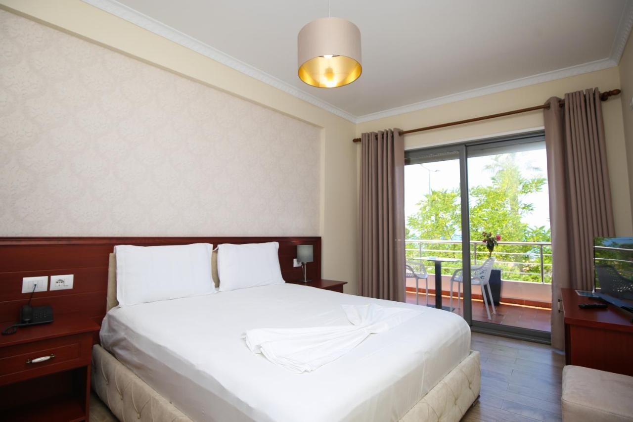 Hotel Summer Stars Avlonya Dış mekan fotoğraf